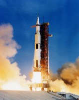 Lancering van Apollo / Bron: NASA, Wikimedia Commons (Publiek domein)