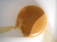 Afbeelding B. Gif in de koffie / Bron: Eigen verzameling